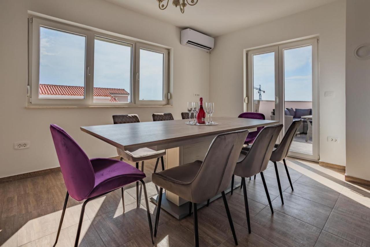 Seaview Apartments Roberta Zadar Buitenkant foto
